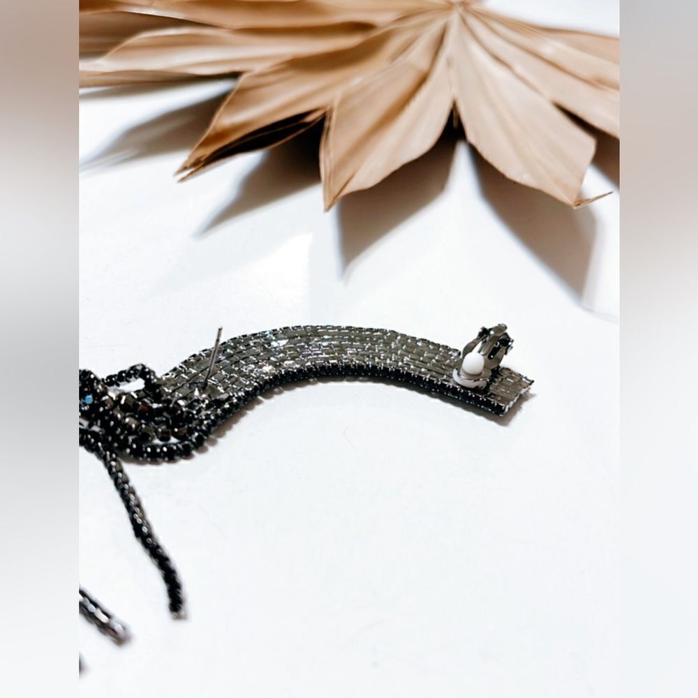 Left ear crawler earring - Picture 3 of 3